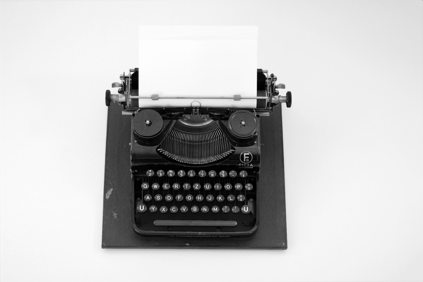 Monochromatic Aesthetics And The Written Word